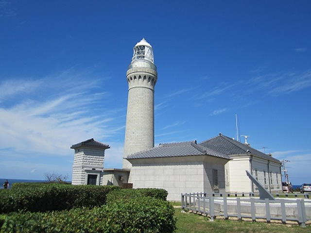 角島灯台（つのしま）